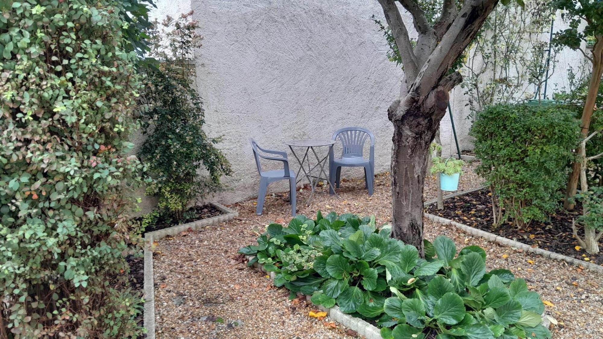 Independant Avec Jardin *