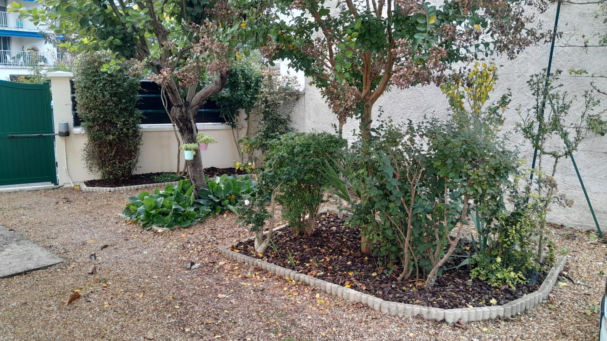 Independant Avec Jardin